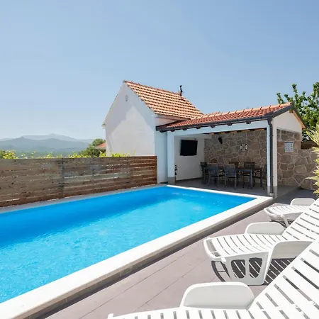 Gorgeous In Glavina Donja With Swimming Pool * Donja Glavina